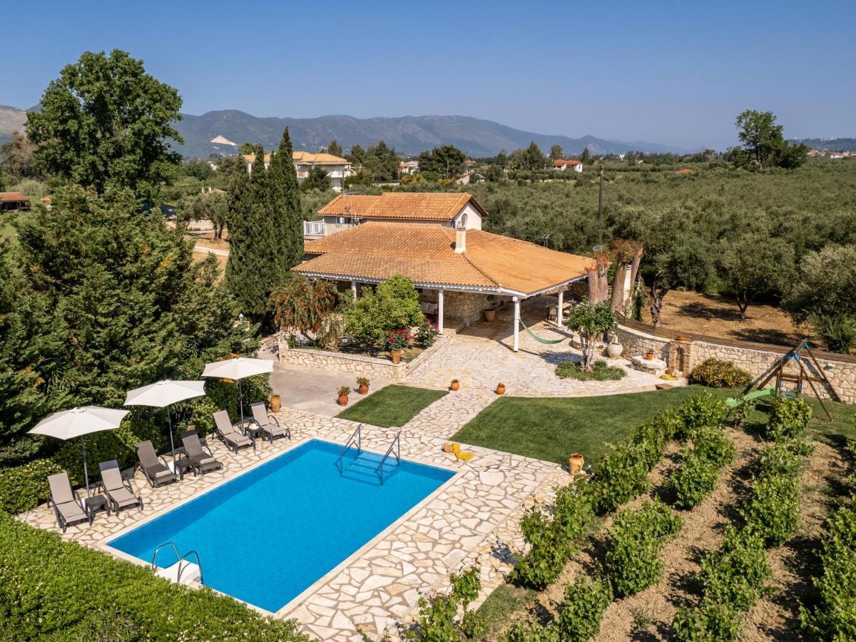Villa In Pietra Kalamaras Makhairadhon Екстер'єр фото
